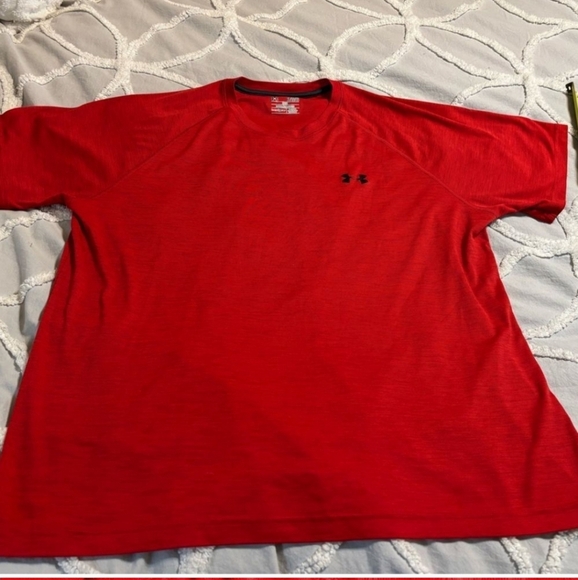 Under Armour Men's Red Shirt size XL - Picture 3 of 8